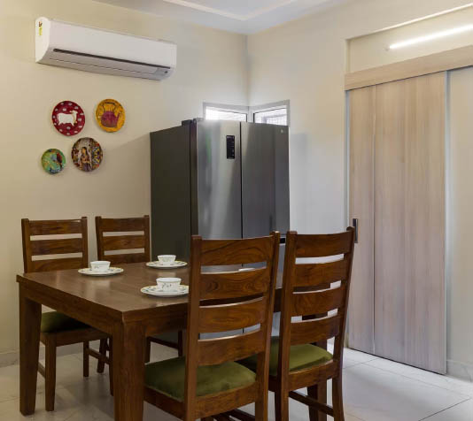 Desain Ruang Makan Tradisional
