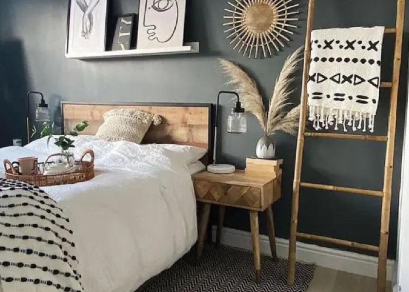 Dekorasi Kamar Estetik Elegan Bold