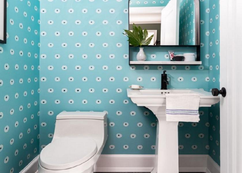 Percantik Dinding Kamar Mandi dengan Wallpaper