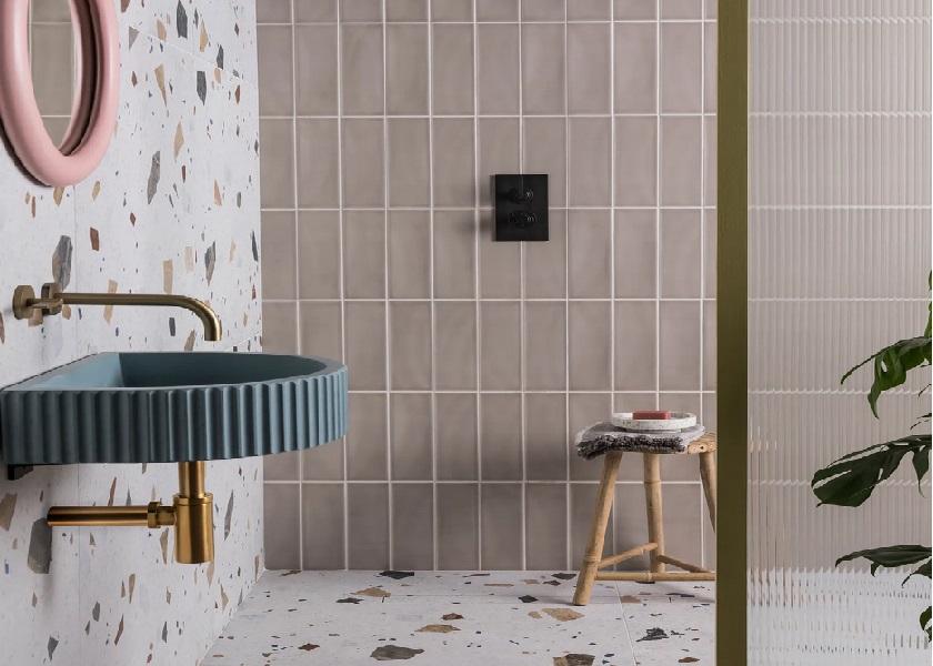 Model Kamar Mandi Sederhana Mewah dengan Sentuhan Terrazzo Kekinian
