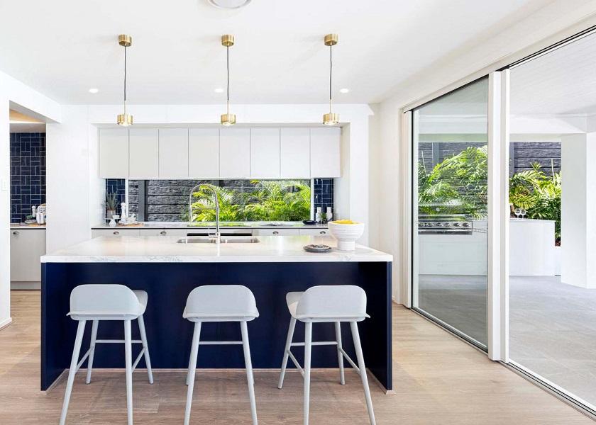 Dapur Minimalis Sederhana dengan Garis Kontras Modern