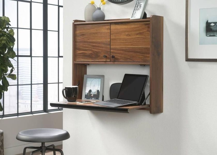 Desain Kamar Tidur Minimalis 2x3 dengan Meja Kerja Lipat (Wall-Mounted)