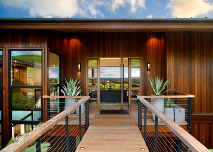 Desain Pagar Balkon Lantai 2 Gaya Tropis