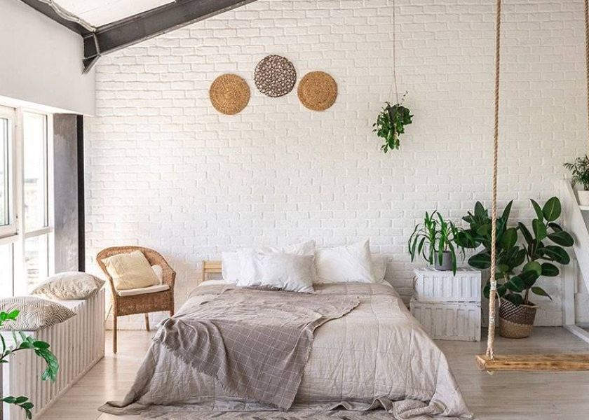 Kamar Tidur Sederhana dengan Elemen Alami