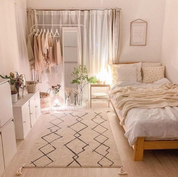 Desain Kamar Tidur Sederhana dengan Pencahayaan Murah
